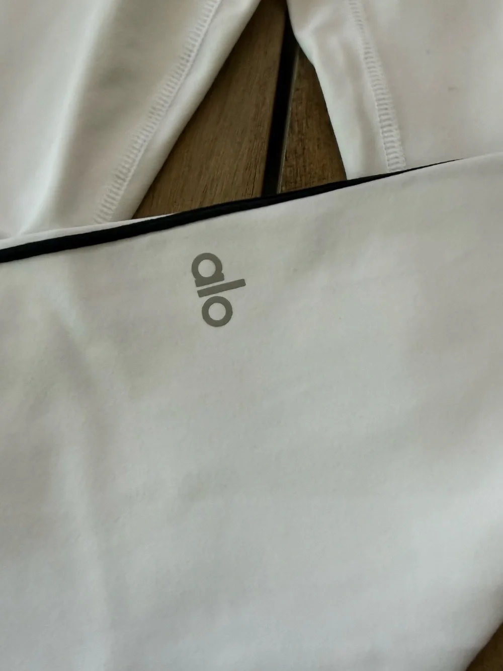 ALO Yoga two piece